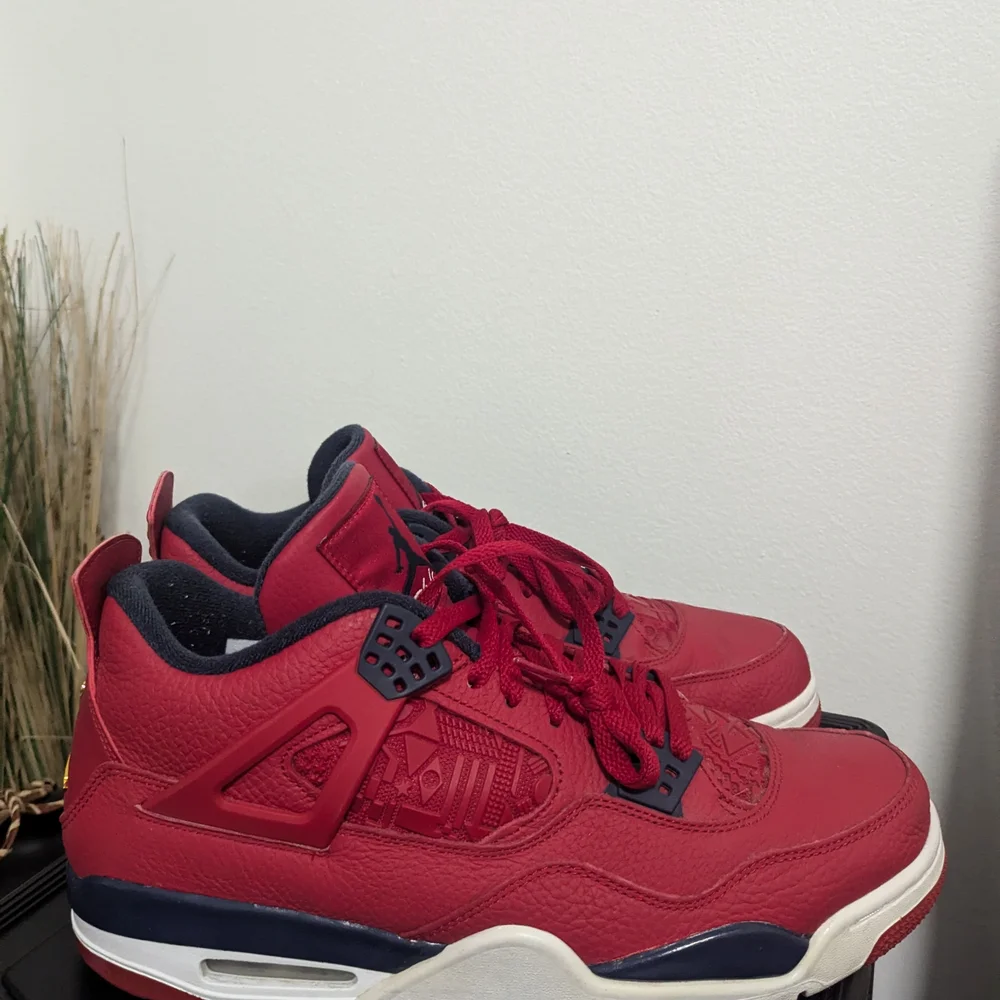 Air Jordan 4 Retro Fiba men's Size 13 Excellent Condition Euro US Cuba Chicago - Picture 3 of 12